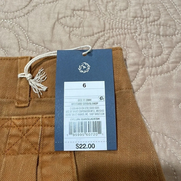 Cute Shorts - Picture 9 of 10